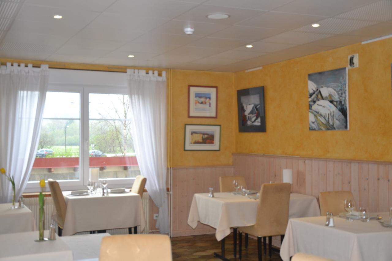 Hotel Du Pont La Grand'Combe-Chateleu Buitenkant foto